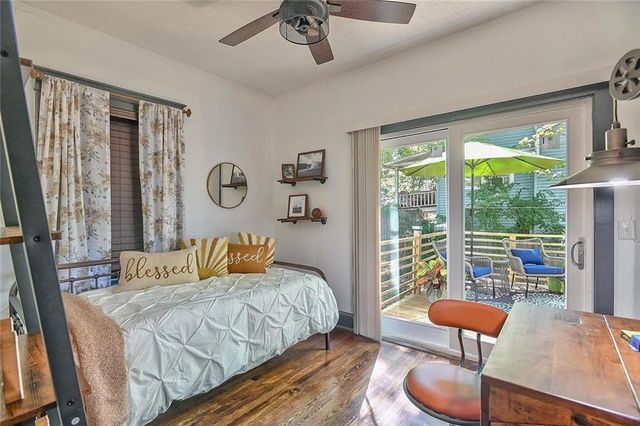 703 E 43rd Street, Kansas City, MO 64110