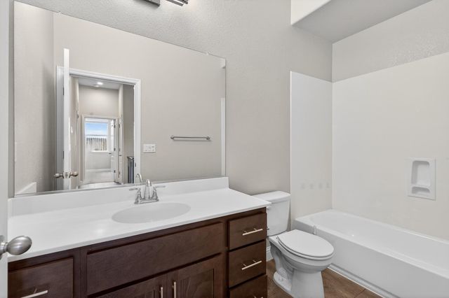 1290 Nascimento Ct, Manteca, CA 95337