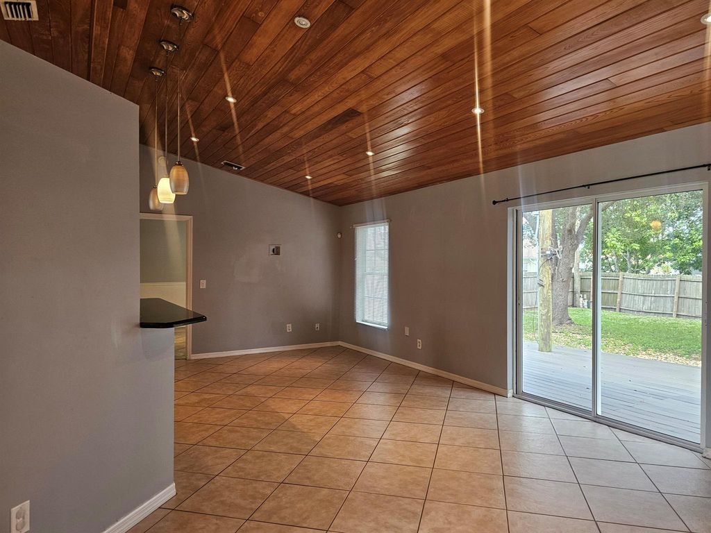 4243 SW Utterback Street, Port St Lucie, FL 34953