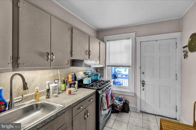 6 ALSACE CT, Reading, PA 19606