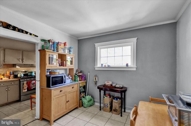 6 ALSACE CT, Reading, PA 19606