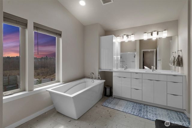 703 Northview Avenue, Bellingham, WA 98226