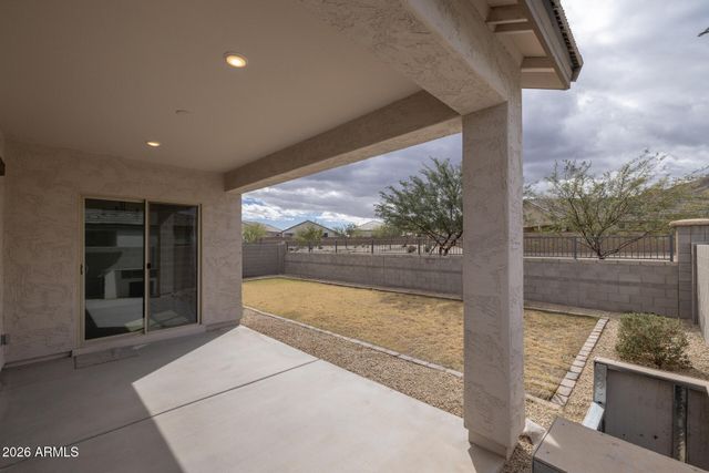 4571 W GILBERT Lane, San Tan Valley, AZ 85144