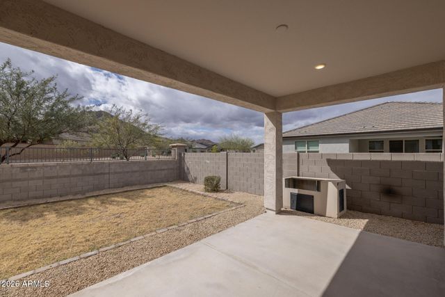 4571 W GILBERT Lane, San Tan Valley, AZ 85144