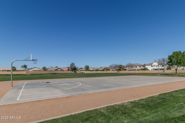 4571 W GILBERT Lane, San Tan Valley, AZ 85144