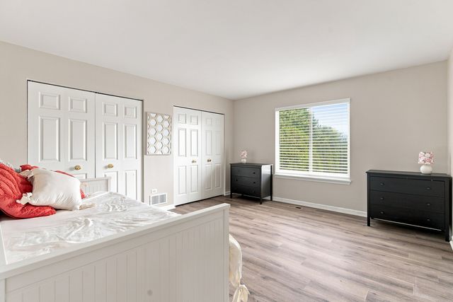 6523 Midleton Lane, Mchenry, IL 60050