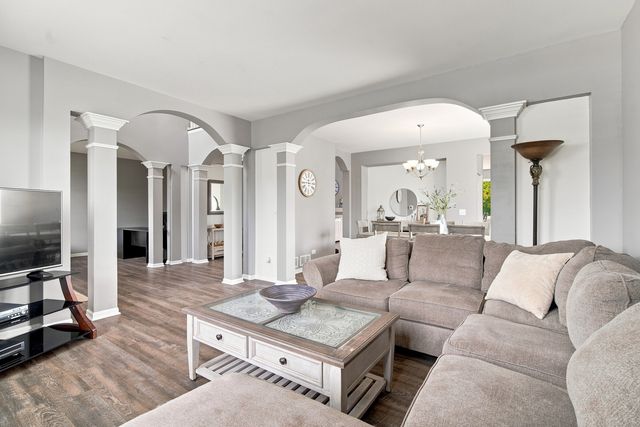 6523 Midleton Lane, Mchenry, IL 60050