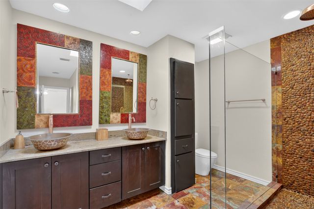 5713 Pershing Avenue, Fort Worth, TX 76107