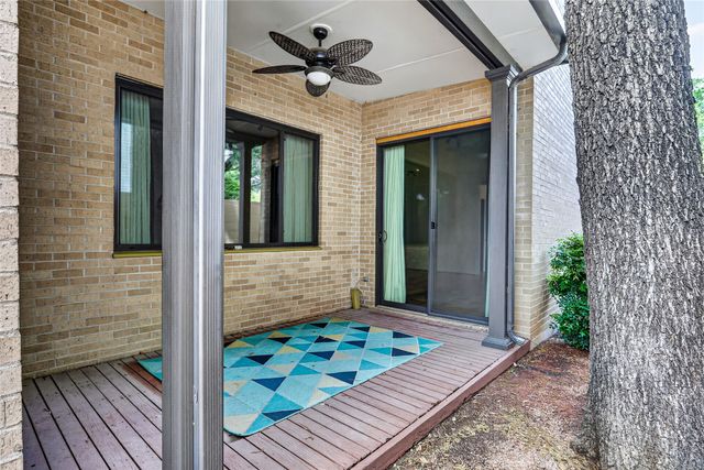 5713 Pershing Avenue, Fort Worth, TX 76107