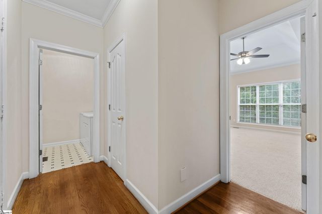 7 Hickory Hollow Court, Greenville, SC 29607