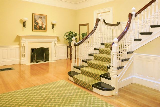404 Marlborough St 3, Boston, MA 02115