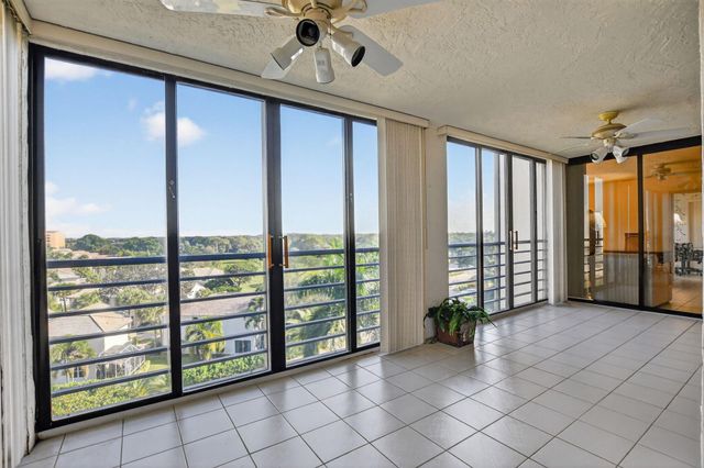 7564 Regency Lake Drive 701, Boca Raton, FL 33433