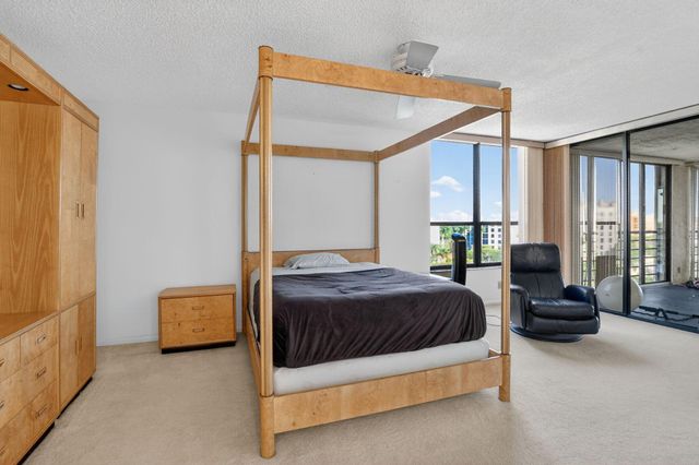 7564 Regency Lake Drive 701, Boca Raton, FL 33433