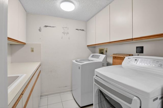 7564 Regency Lake Drive 701, Boca Raton, FL 33433