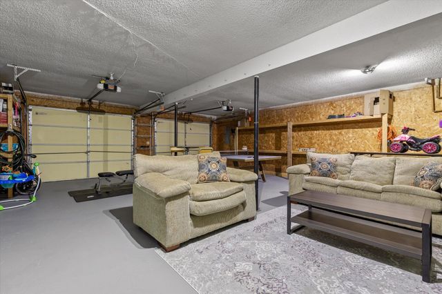 2125 Port Royal Drive, Soddy Daisy, TN 37379