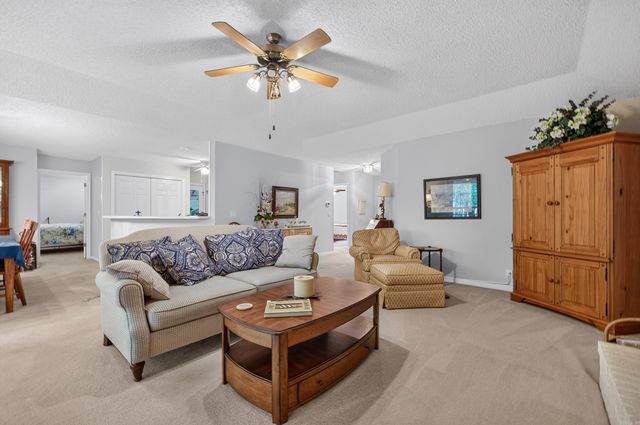 5 Huesca Lane, Hot Springs Village, AR 71909