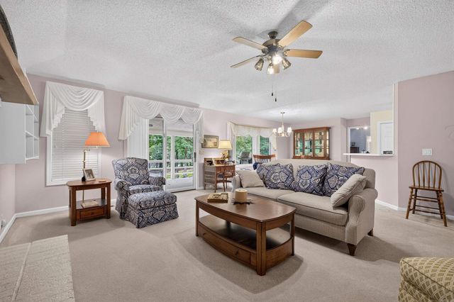 5 Huesca Lane, Hot Springs Village, AR 71909
