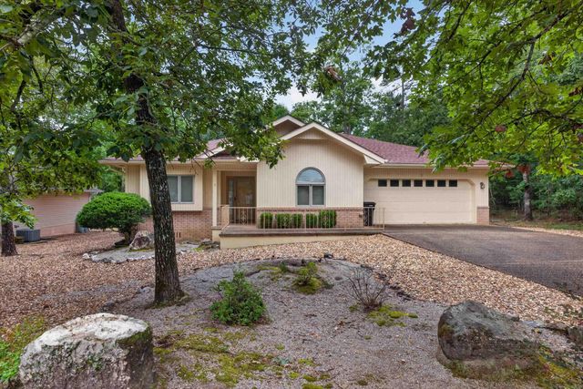 5 Huesca Lane, Hot Springs Village, AR 71909