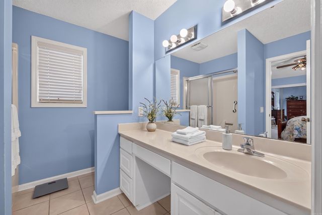 5 Huesca Lane, Hot Springs Village, AR 71909