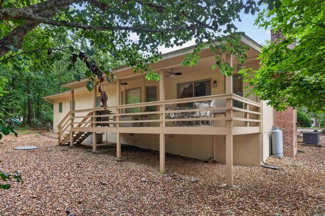 5 Huesca Lane, Hot Springs Village, AR 71909