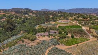 2925 Los Alisos Drive, Fallbrook, CA 92028