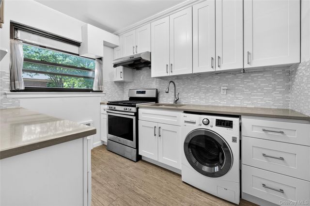 219-58 74th Ave Lower Level, Bayside, NY 11364