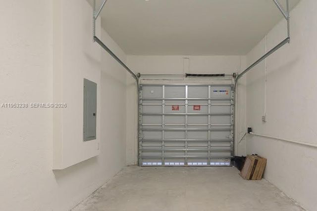 2683 SE 11th St, Homestead, FL 33035