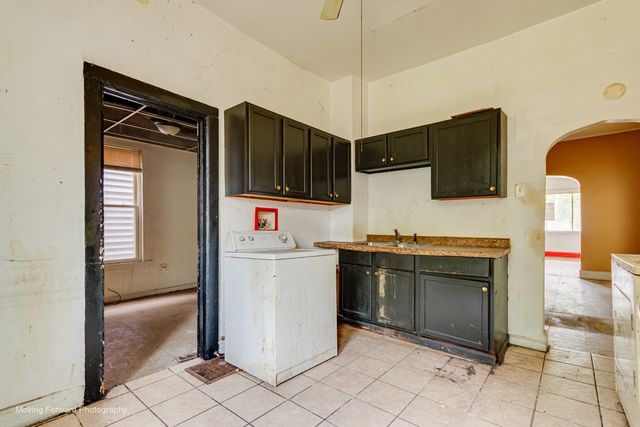 6942 S Eggleston Avenue, Chicago, IL 60621
