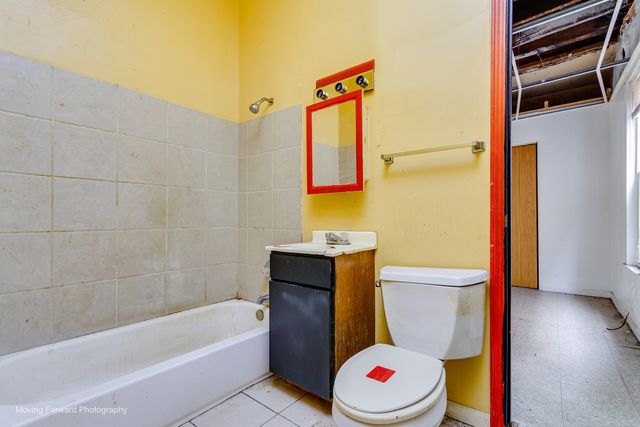 6942 S Eggleston Avenue, Chicago, IL 60621