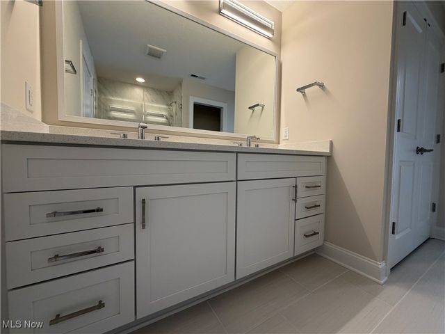 36720 Appian Way, North Ridgeville, OH 44039