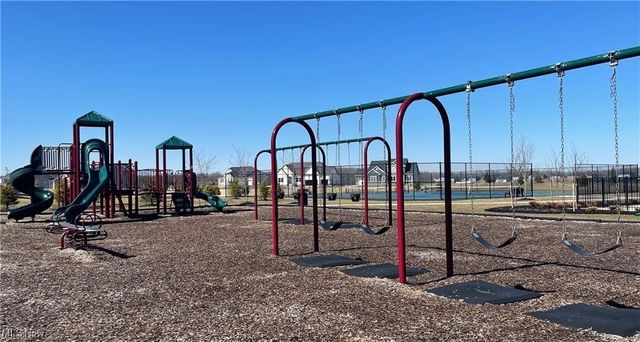 36720 Appian Way, North Ridgeville, OH 44039