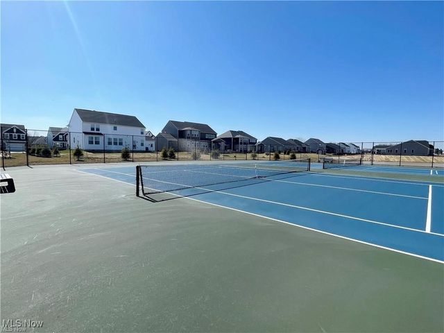 36720 Appian Way, North Ridgeville, OH 44039