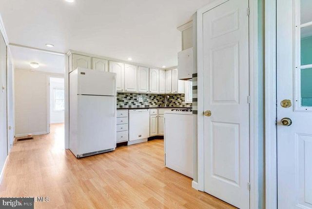 15 BUCKLEY LN, Bayville, NJ 08721