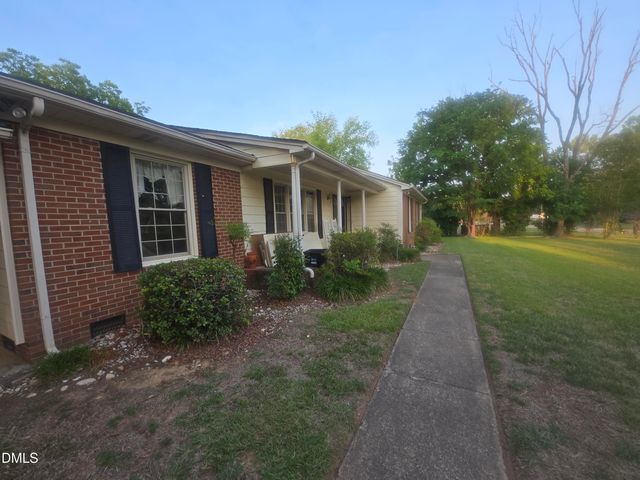 315 Rippling Stream Road, Durham, NC 27704