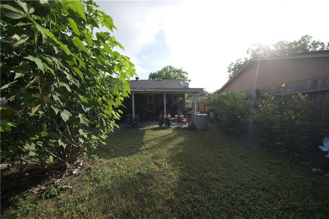 11821 Lori Dr, Corpus Christi, TX 78410