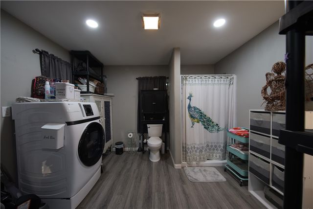 11821 Lori Dr, Corpus Christi, TX 78410