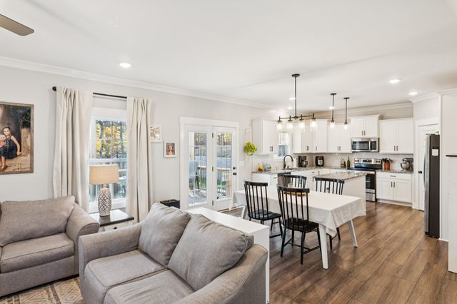 3071 Timberdale Dr, Clarksville, TN 37042