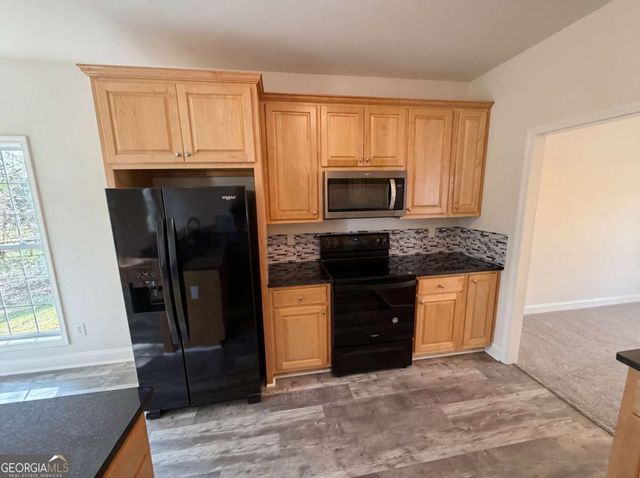 95 Woods Way, Jefferson, GA 30549