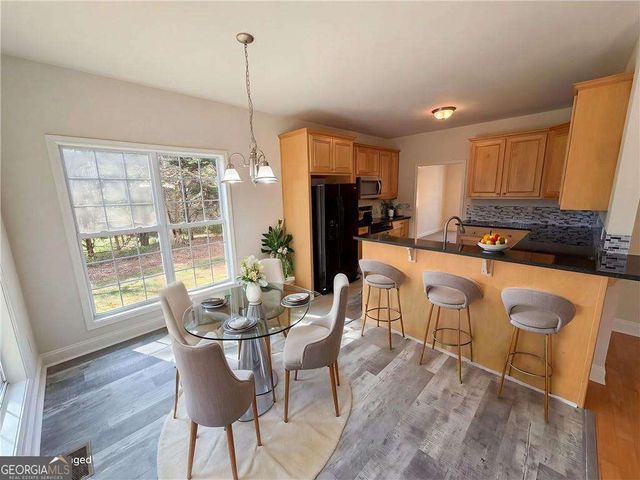 95 Woods Way, Jefferson, GA 30549