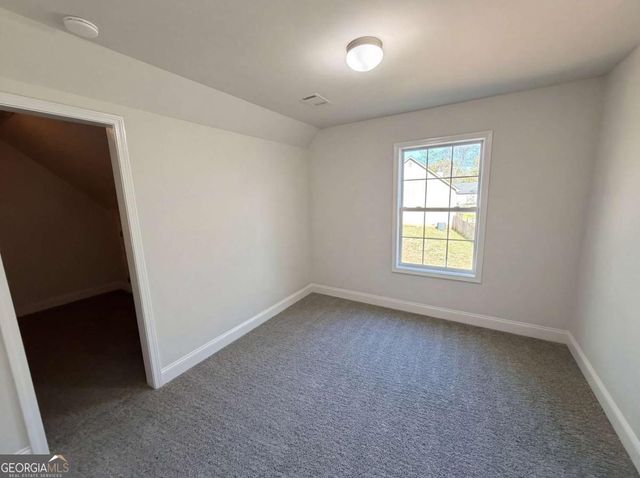 95 Woods Way, Jefferson, GA 30549