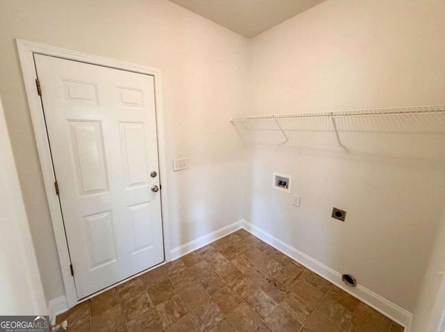 95 Woods Way, Jefferson, GA 30549