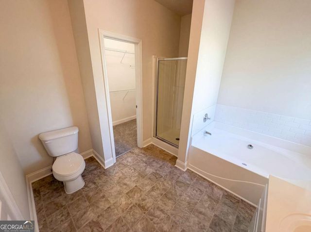 95 Woods Way, Jefferson, GA 30549