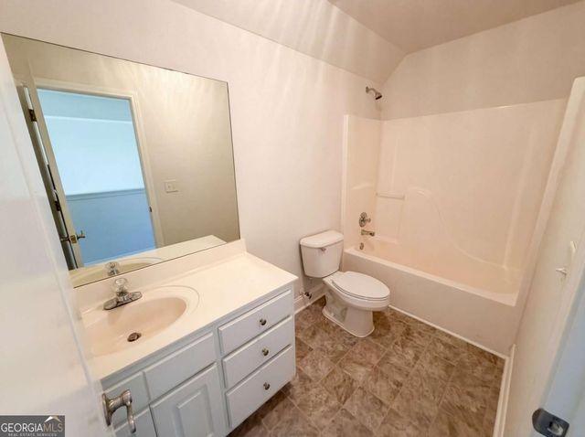 95 Woods Way, Jefferson, GA 30549