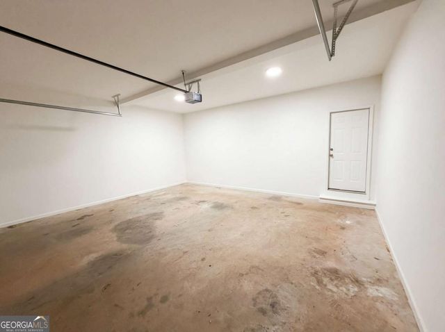 95 Woods Way, Jefferson, GA 30549