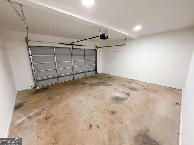 95 Woods Way, Jefferson, GA 30549