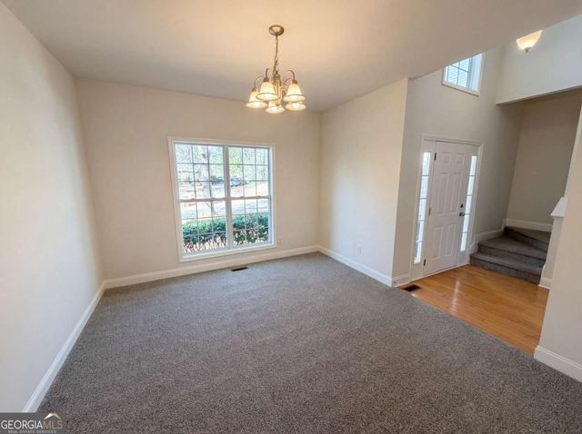 95 Woods Way, Jefferson, GA 30549