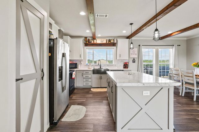 10950 County Road 632, Blue Ridge, TX 75424