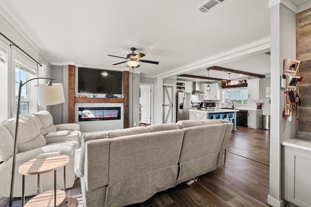 10950 County Road 632, Blue Ridge, TX 75424