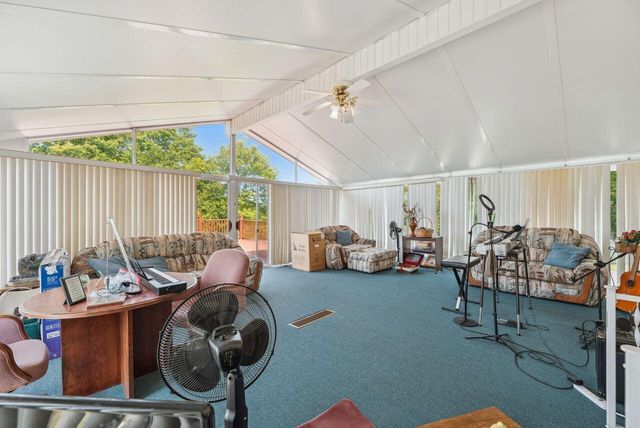 5563 Spring Creek Road, Three Oaks, MI 49128