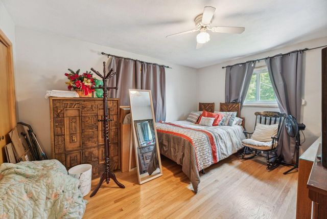 5563 Spring Creek Road, Three Oaks, MI 49128